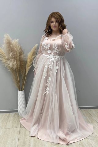 Свадебные платья больших размеров