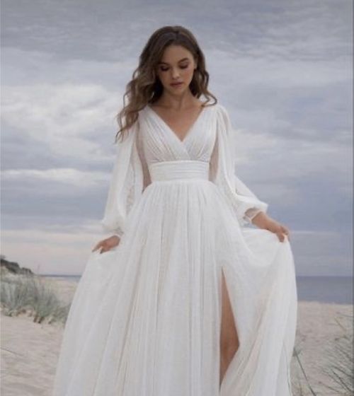 Прямое греческое свадебное платье с коротким рукавом
